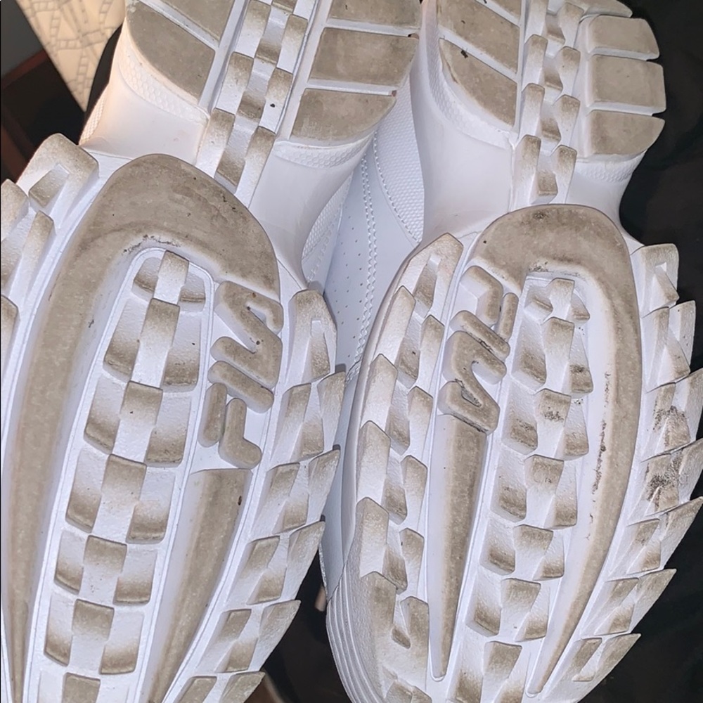 File shoes - Picture 3 of 3